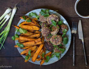 Fleischkiechle  de canard Teriaky et frites de patates douces