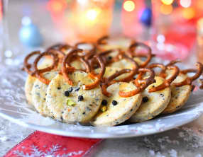 Sablés salés au Parmesan et tapenade facon Rennes de Noël