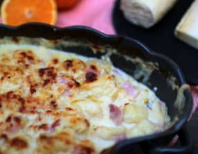 Gratin de gnocchi au chèvre et au jambon