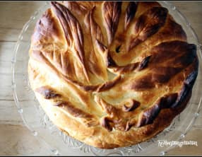 Tourte au poulet , poireaux et champignons