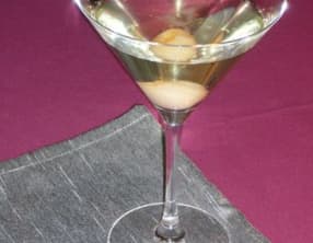 Cocktail de champagne au litchi