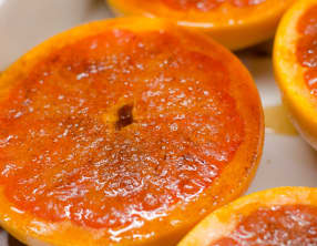 Pamplemousses grillés