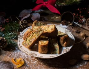 Fondants aux poires, pistaches et gingembre