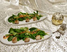 Saint-jacques panées aux noisettes et sa salade de mâche