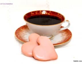 Sablés cœur roses.