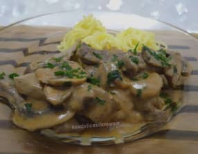 Bœuf Stroganoff