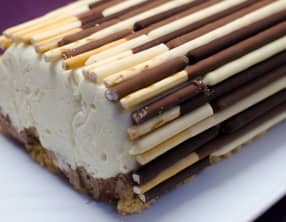 Bûche Mikado aux deux chocolats