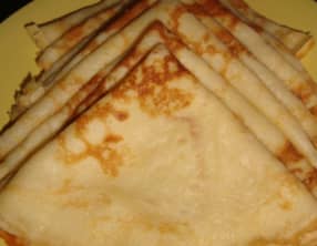 Crêpes au petit-lait et au miel