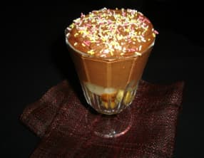 Verrines poire chocolat et madeleine