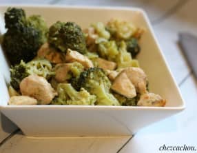 Blancs de poulet et brocolis