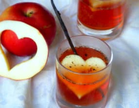 Cidre chaud à la vanille