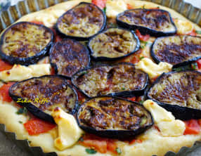 Pizza à la semoule et aubergines