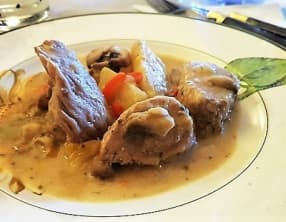 Filet mignon de porc au curry vert thaï