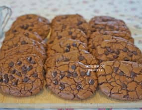 Outrageous chocolate cookies