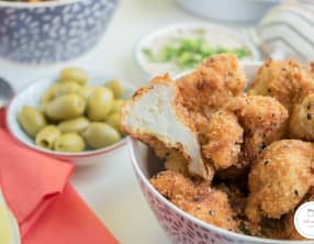 Beignets de chou-fleur panés à la noix de coco