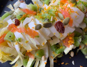 Salade d'endives et de saumon fumé
