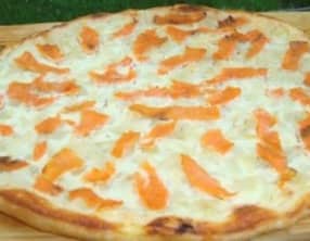 Flammekueche à la truite fumée