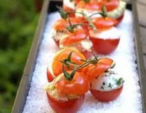 Tomates cerise au Roquefort