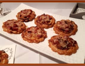 Tartelettes au Comté et saucisse de Morteau