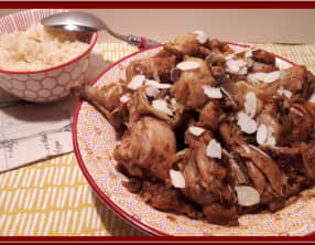 Tajine de poulet aux abricots et au citron
