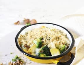 Crumble salé de légumes de saison et morbier