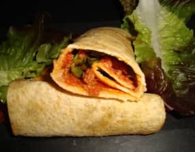 Fajitas à la viande hachée et aux tomates