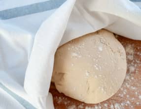 Comment faire de la pâte à pizza