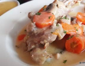 Pintade fermière façon blanquette