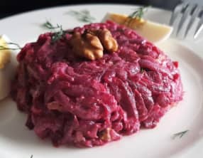 Betterave à la mayonnaise et aux noix