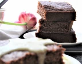 Carrés moelleux aux dattes