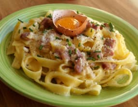 Tagliatelles à la crème façon carbonara