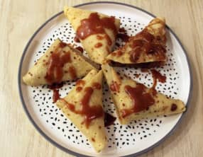 Samoussas de crêpes pommes et caramel au beurre salé