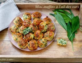 Mini muffins à l’ail des ours