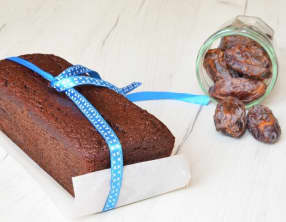 Cake aux dattes et chocolat