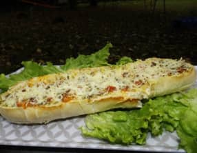 Pain farci à la provençale