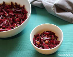 Salade de betteraves aux éclats de noisettes
