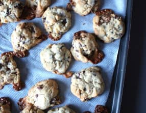 Cookies chocolat caramel aux noix de pécan