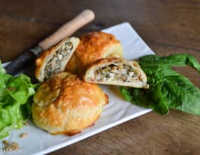 Petits feuilletés au petit épeautre, épinards, bettes et chèvre
