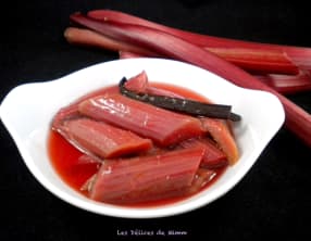 Rhubarbe confite au four