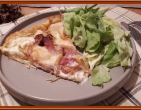 Tarte à la saucisse de Toulouse, Bacon et Fromage à Raclette