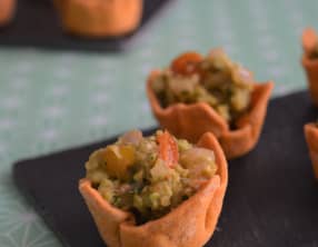 Spicy cups au guacamole