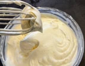 Mousse à la vanille pour entremets