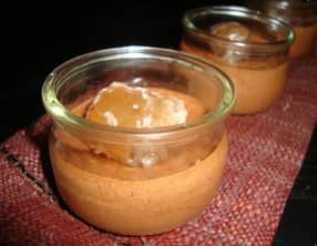 Mousse fondante à la crème de marron et au chocolat noir