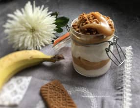 Bocal ou verrine grecque dulce de lèche banane spéculos au cookeo