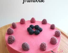 Gâteau nuage glacé à la framboise, au companion ou non