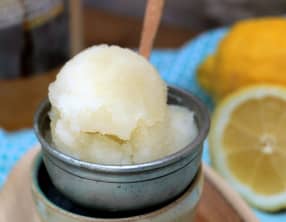 Gelato au limoncello