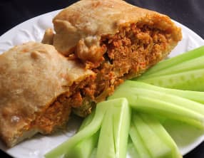 Croustade épicée poulet, tomate, olives