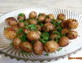 Pommes de terre grenaille au four