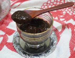 Compote de pruneaux secs