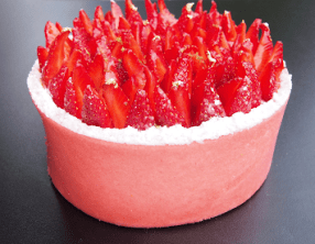 Charlotte aux fraises par Alexis Bouillet et Camille Cheng